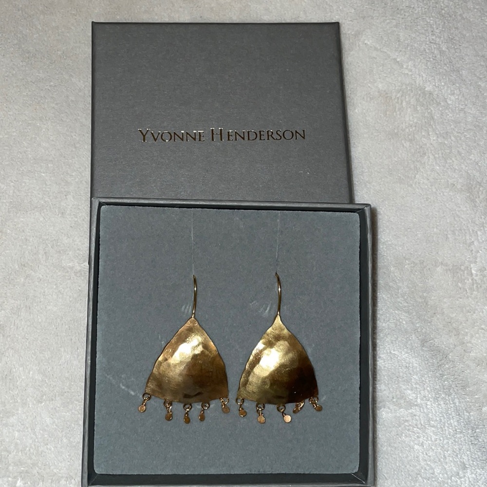 Brand new Yvonne Henderson earrings